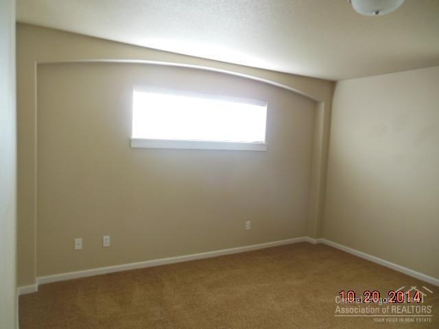 Lava Ridges - Residential