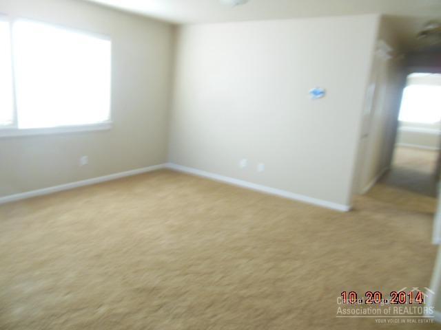 Lava Ridges - Residential