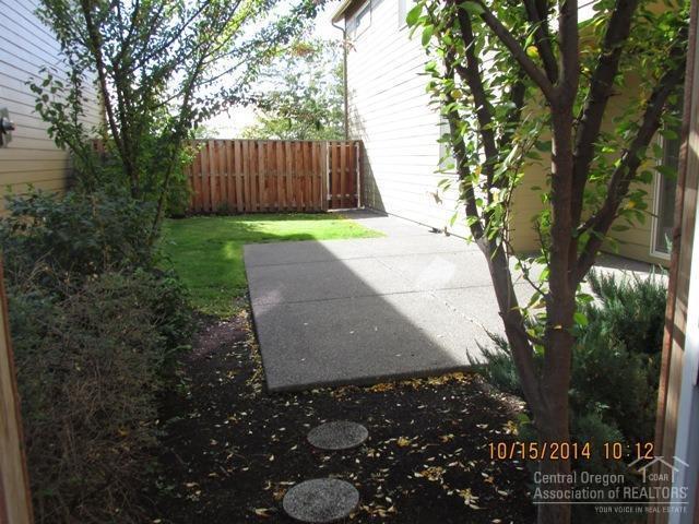 Lava Ridges - Residential