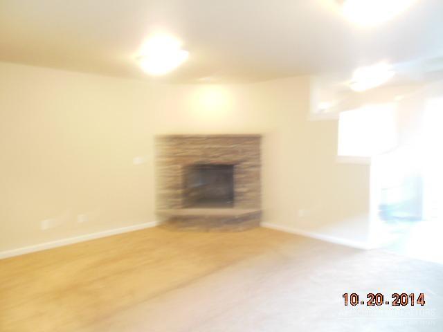 Lava Ridges - Residential