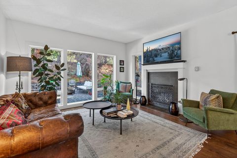 Tiny photo for 2382 NW Summerhill Drive, Bend, OR 97703 (MLS # 220212412)