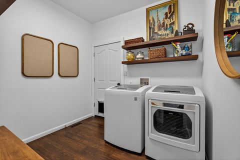 Tiny photo for 2382 NW Summerhill Drive, Bend, OR 97703 (MLS # 220212412)