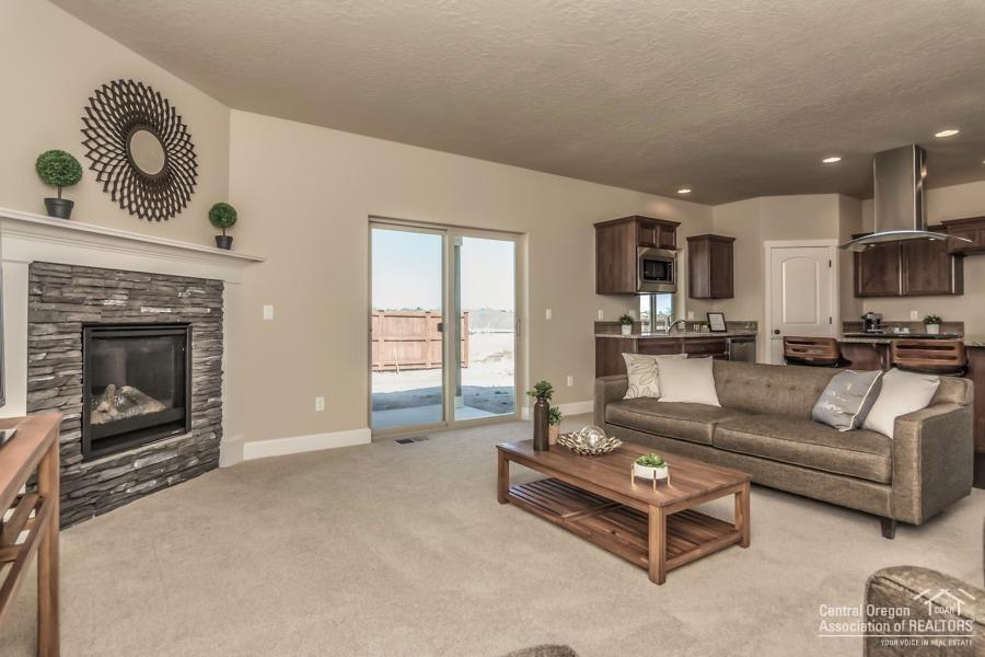 Rooster Rock - Residential