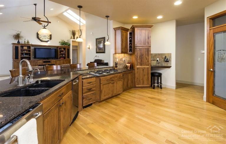 Eagle Crest - Residential