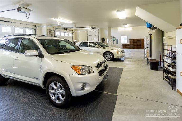 Eagle Crest - Residential