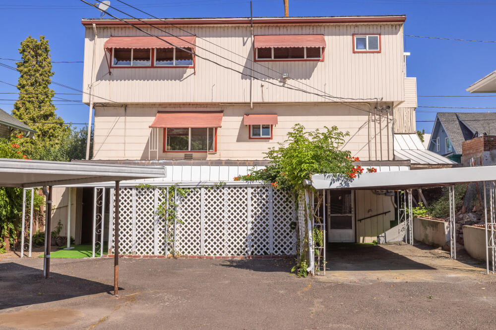 Klamath Falls -Hot Springs Addition - Commercial Sale