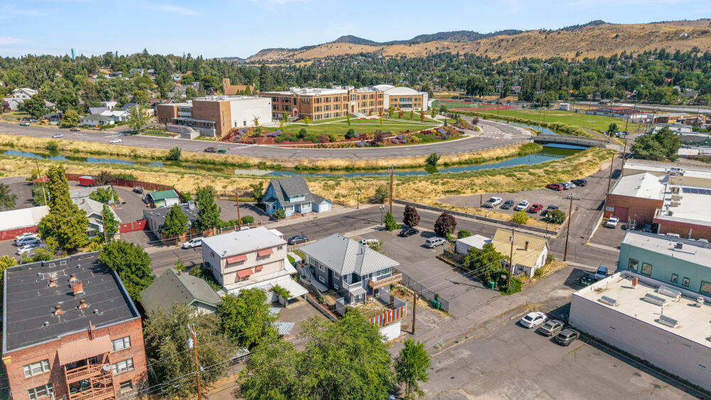 Klamath Falls -Hot Springs Addition - Commercial Sale