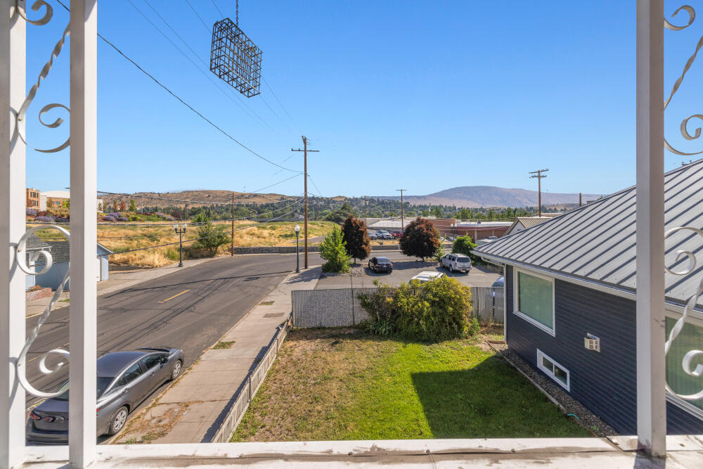 Klamath Falls -Hot Springs Addition - Commercial Sale