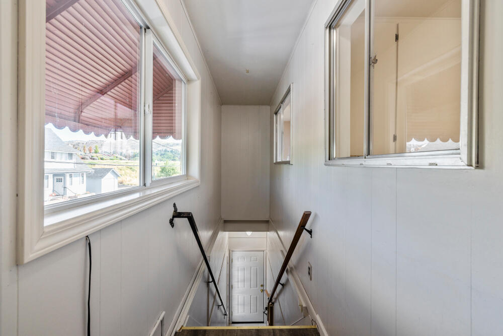 Klamath Falls -Hot Springs Addition - Commercial Sale