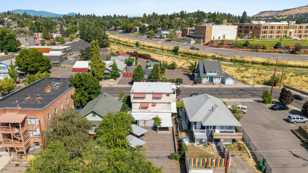 Klamath Falls -Hot Springs Addition - Commercial Sale