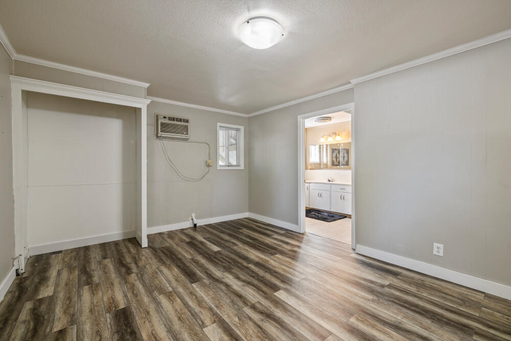 Klamath Falls -Hot Springs Addition - Commercial Sale