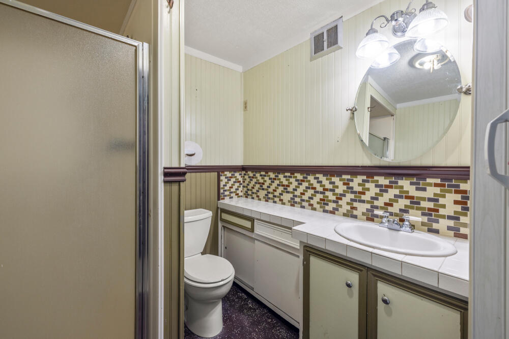 Klamath Falls -Hot Springs Addition - Commercial Sale