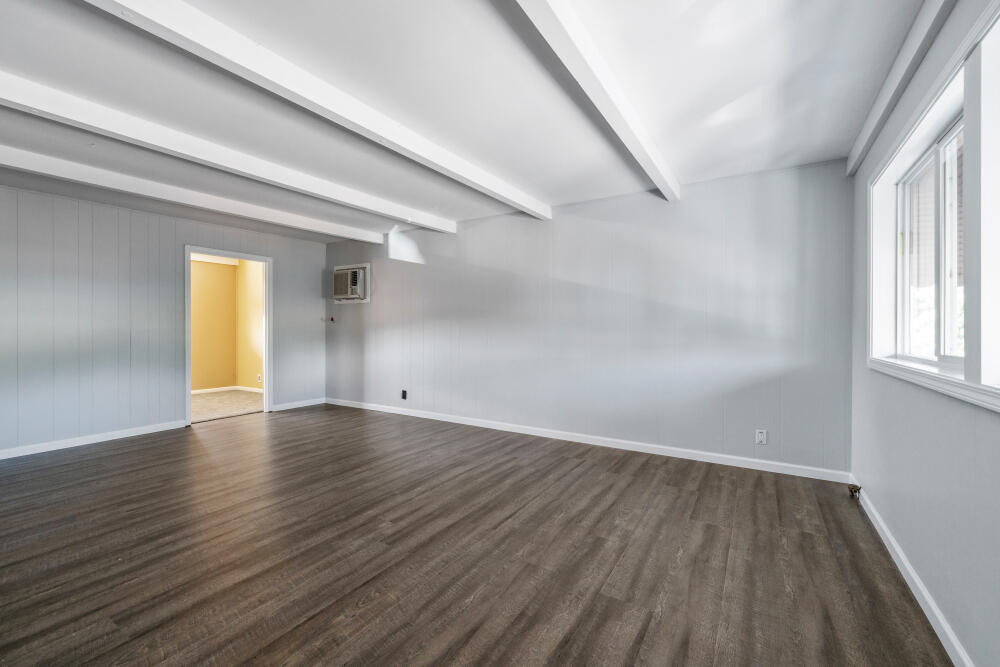 Klamath Falls -Hot Springs Addition - Commercial Sale