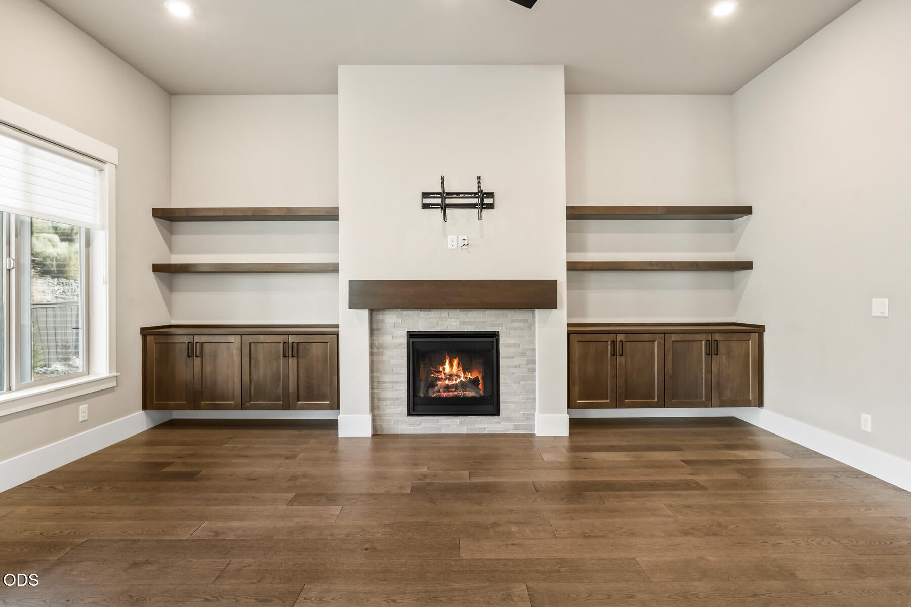 3041 NW Butte View Drive