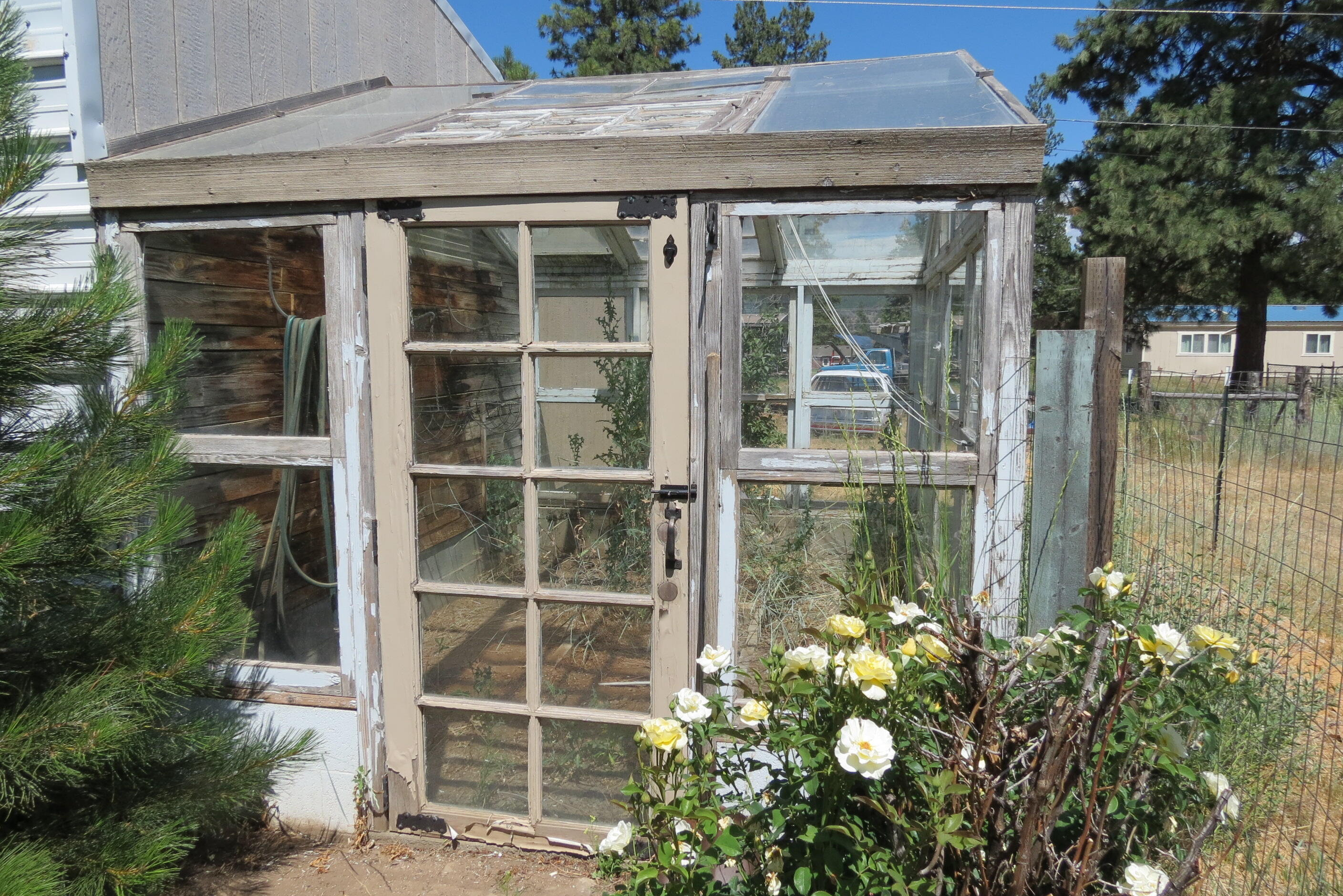 Irish Bend - Residential