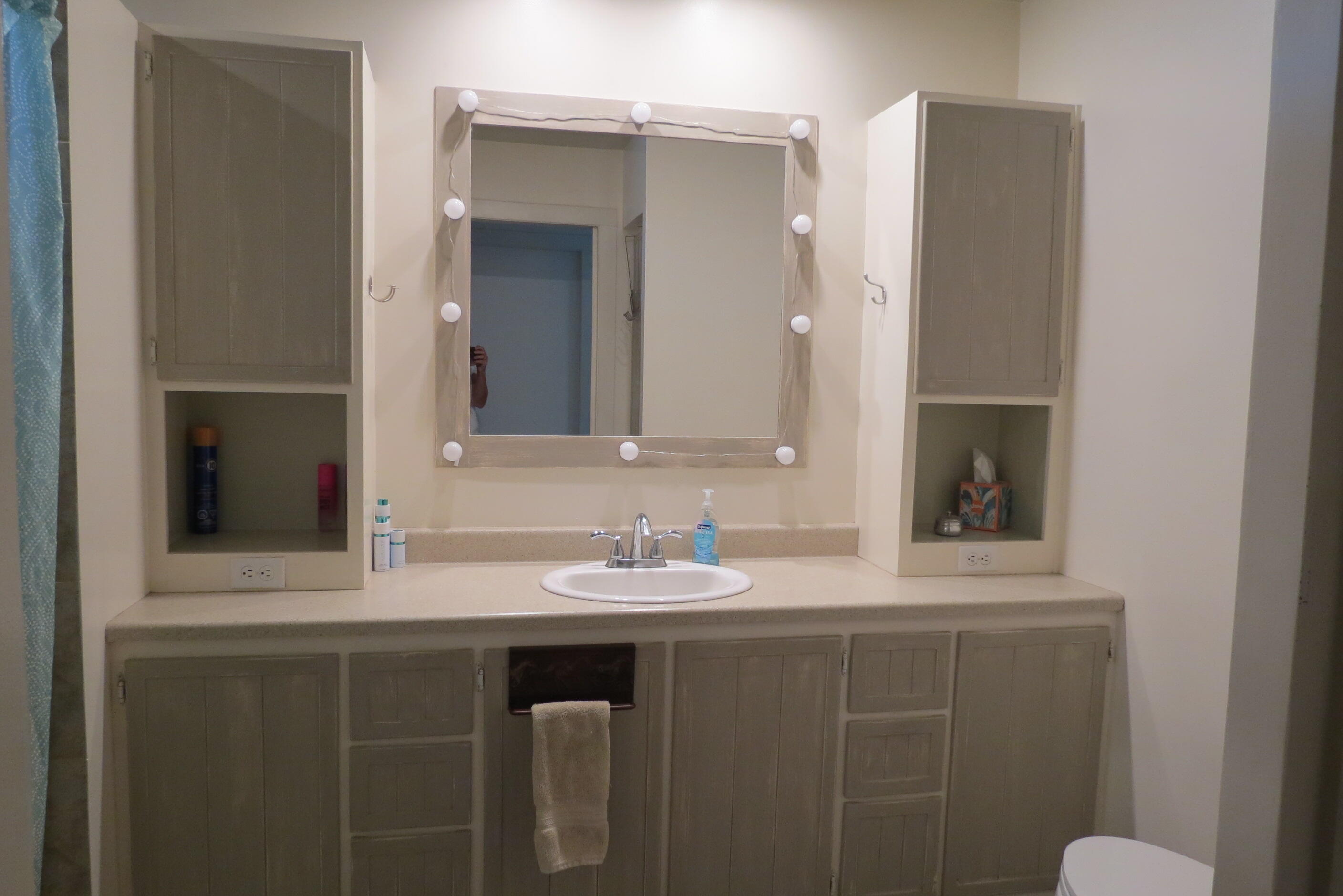 Irish Bend - Residential