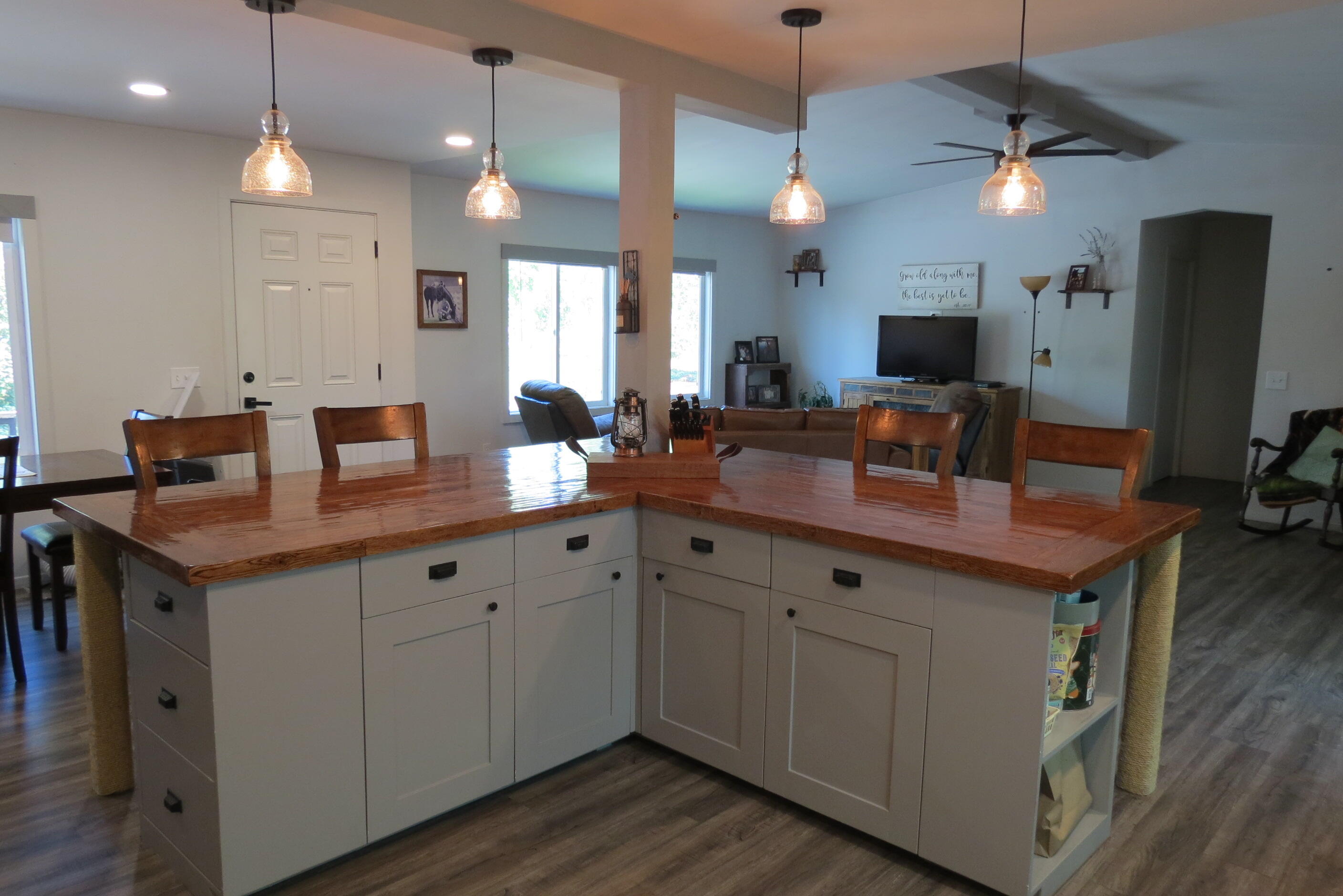 Irish Bend - Residential