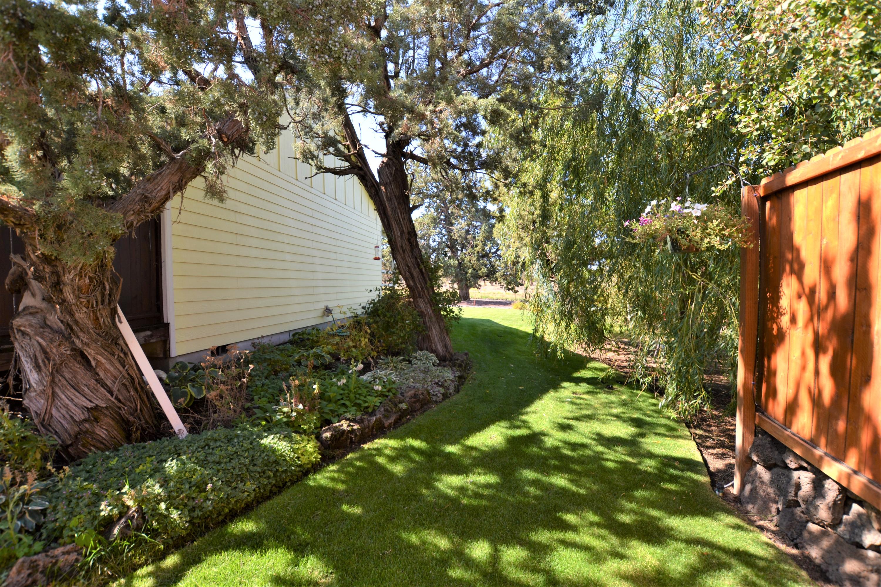 Bend Cascade View - Residential