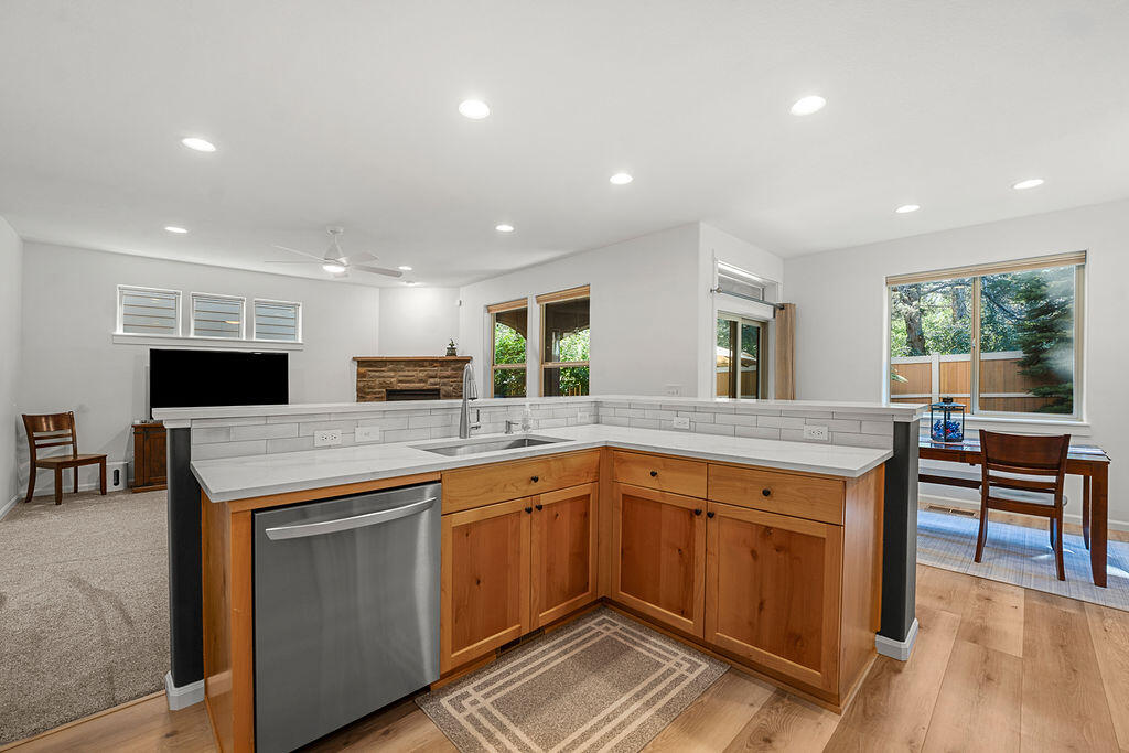 Sun Meadow - Residential