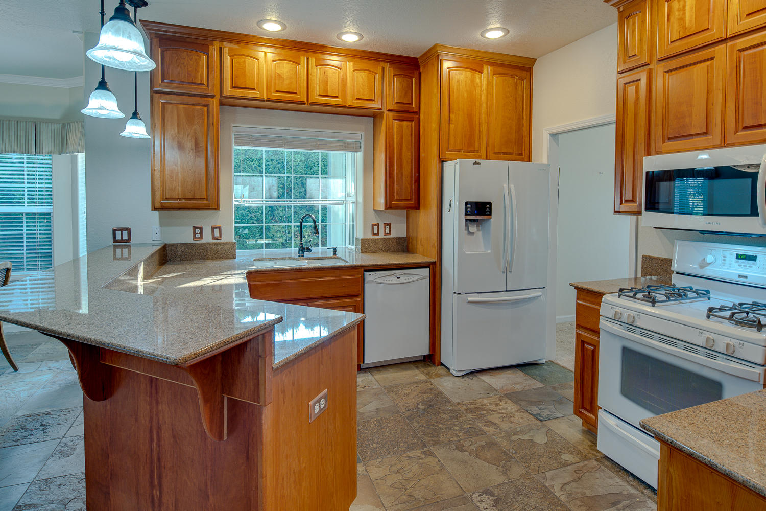 Greens At Redmond - Residential