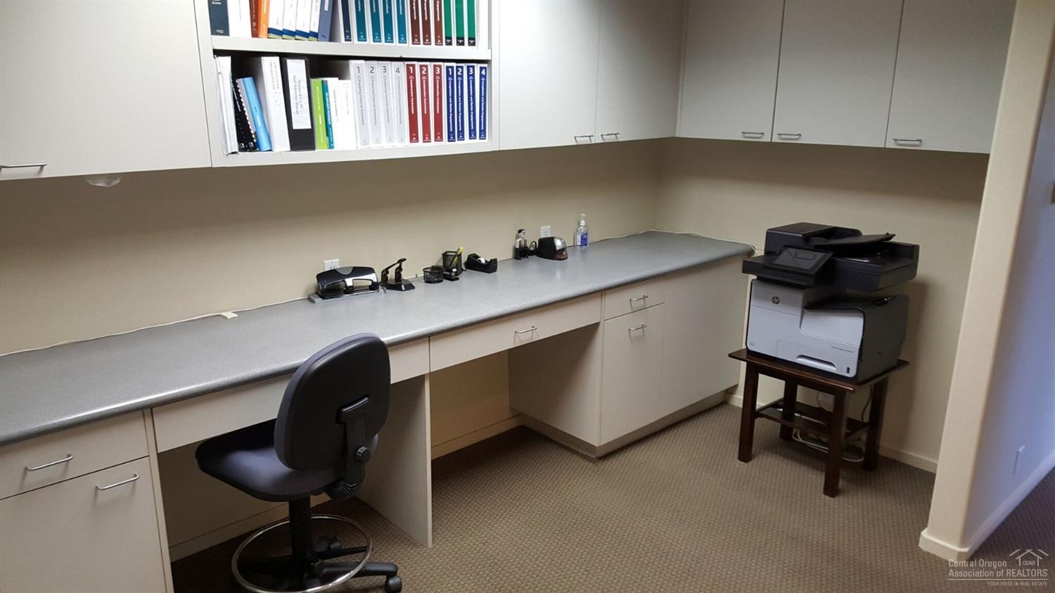 CLAB - Commercial Lease