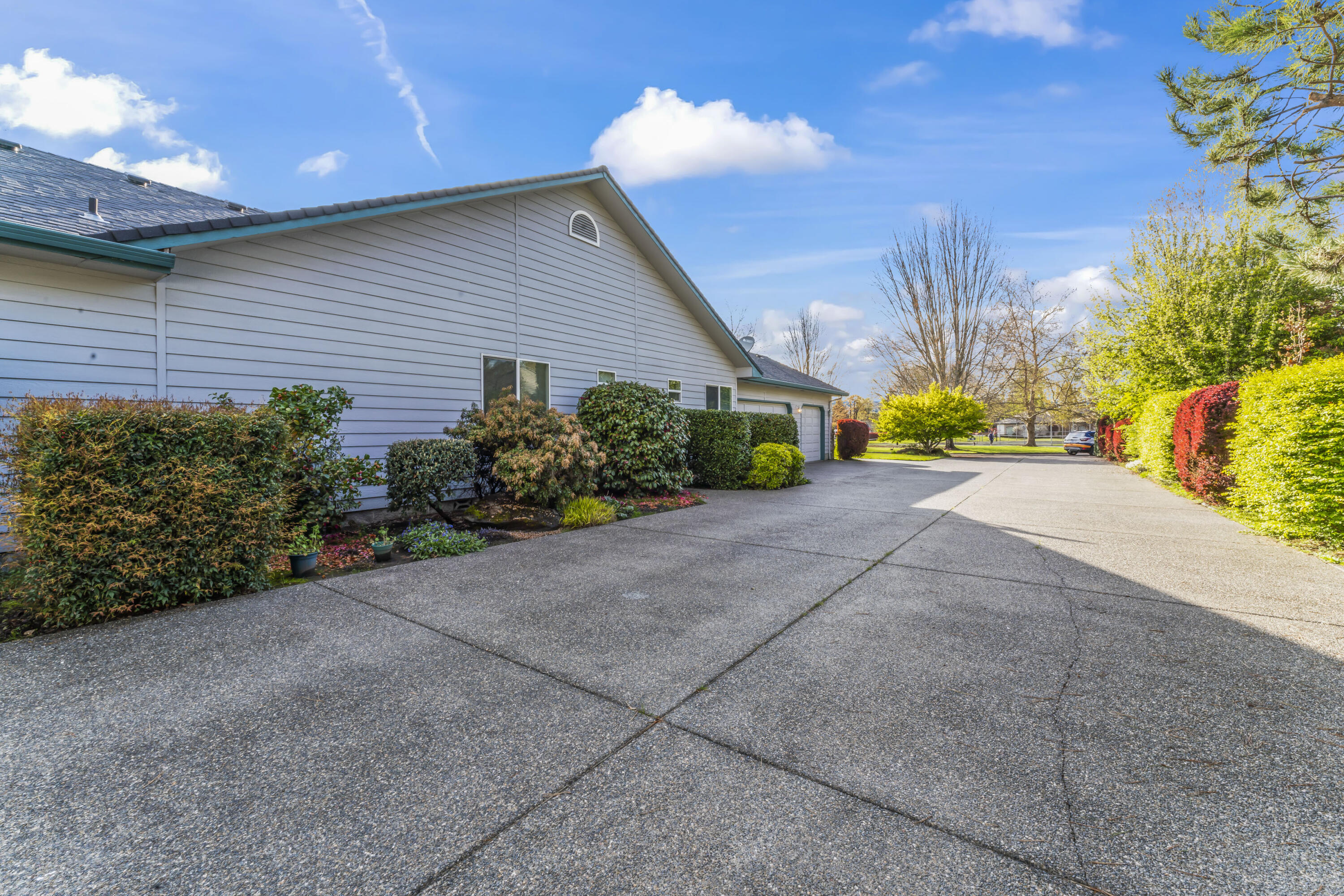 Rivercrest Subdivision - Residential