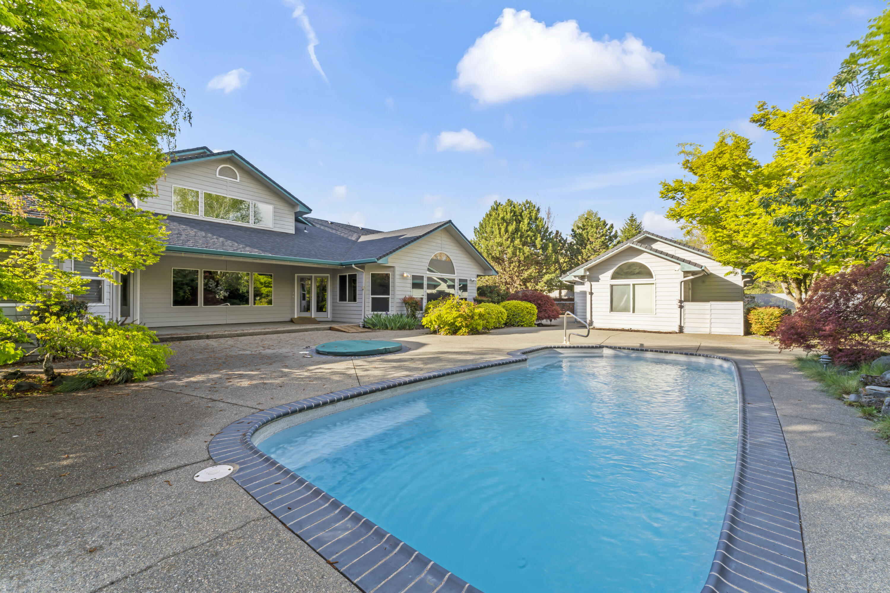 Rivercrest Subdivision - Residential