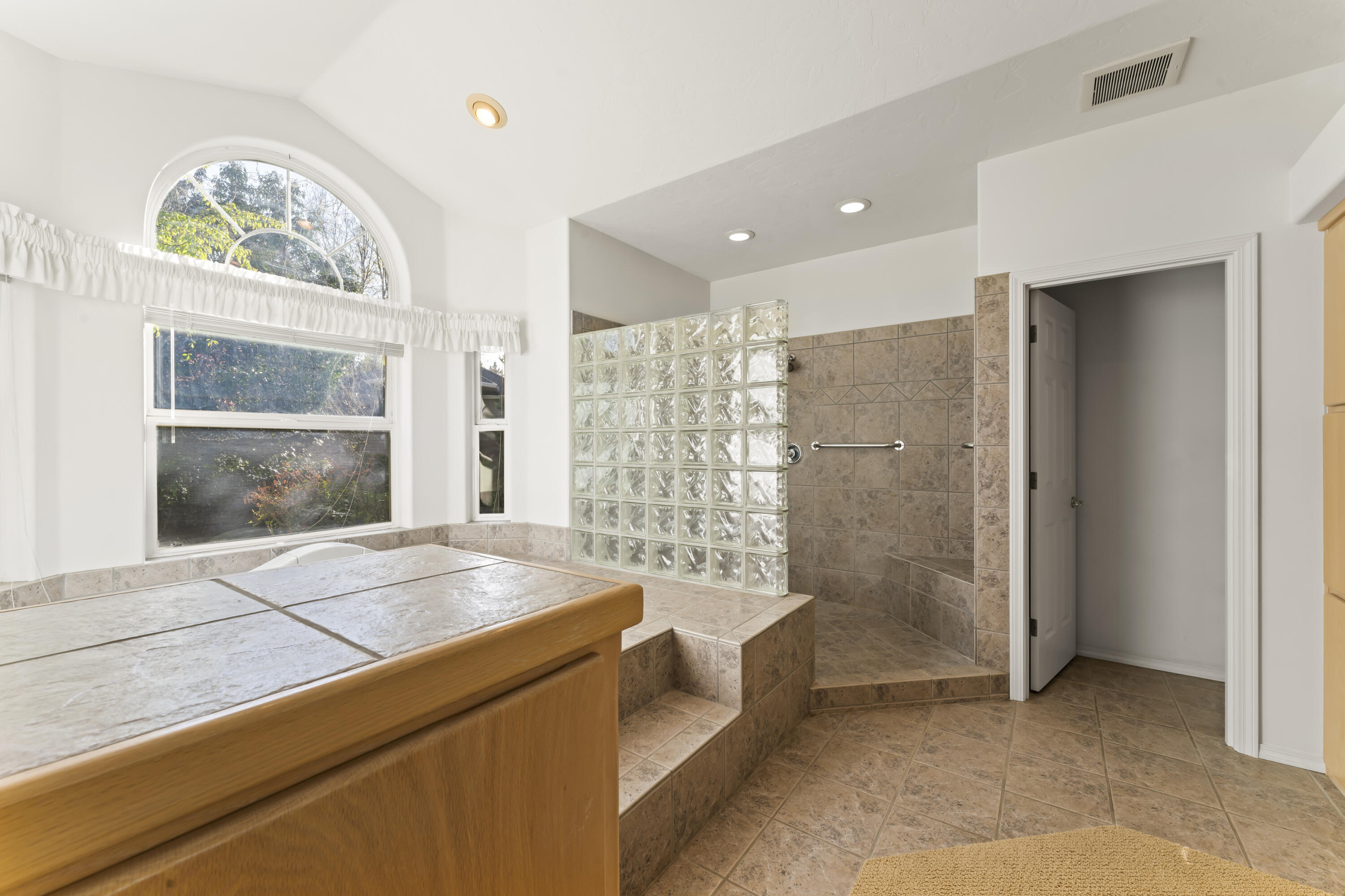Rivercrest Subdivision - Residential