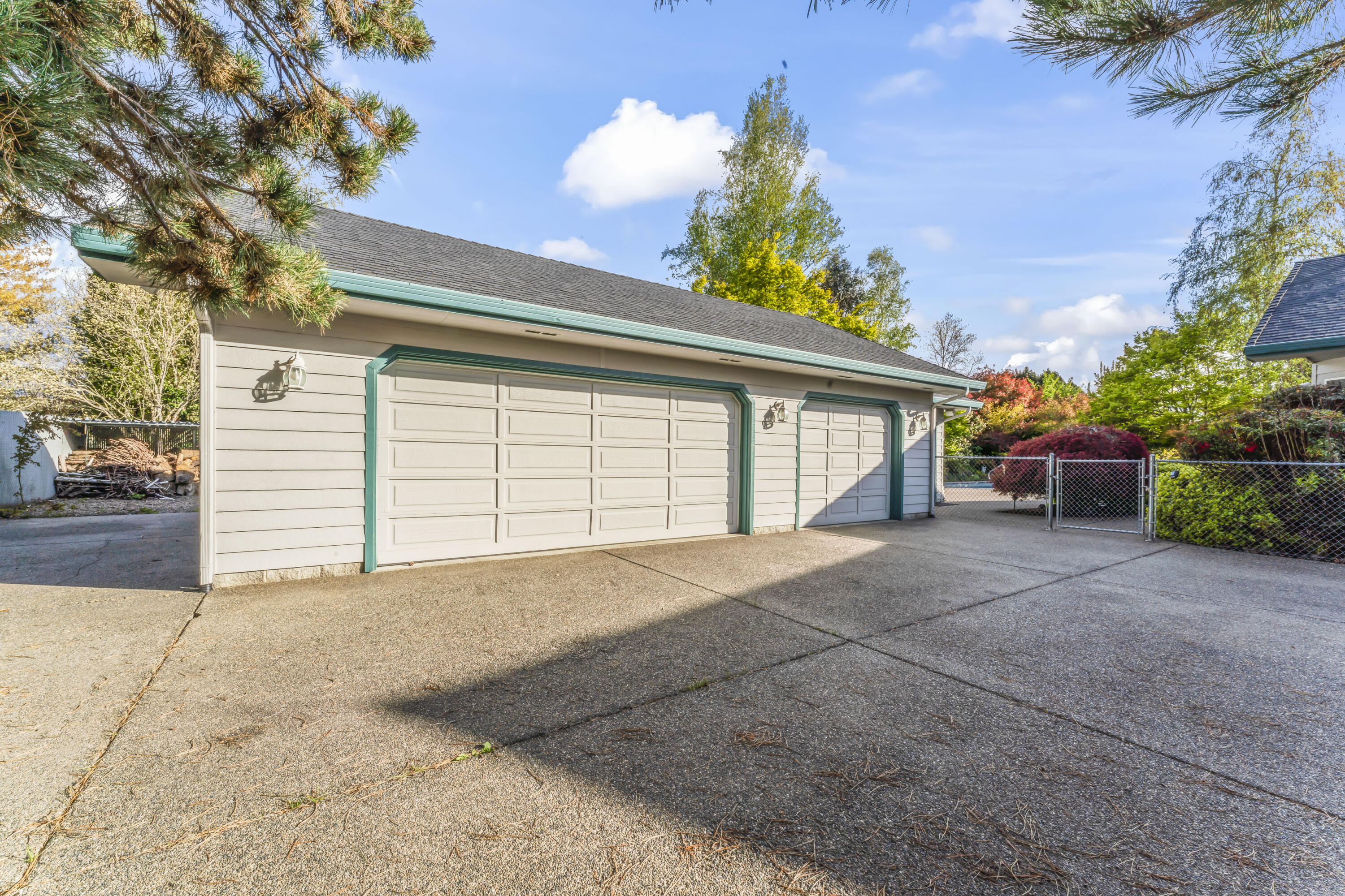 Rivercrest Subdivision - Residential
