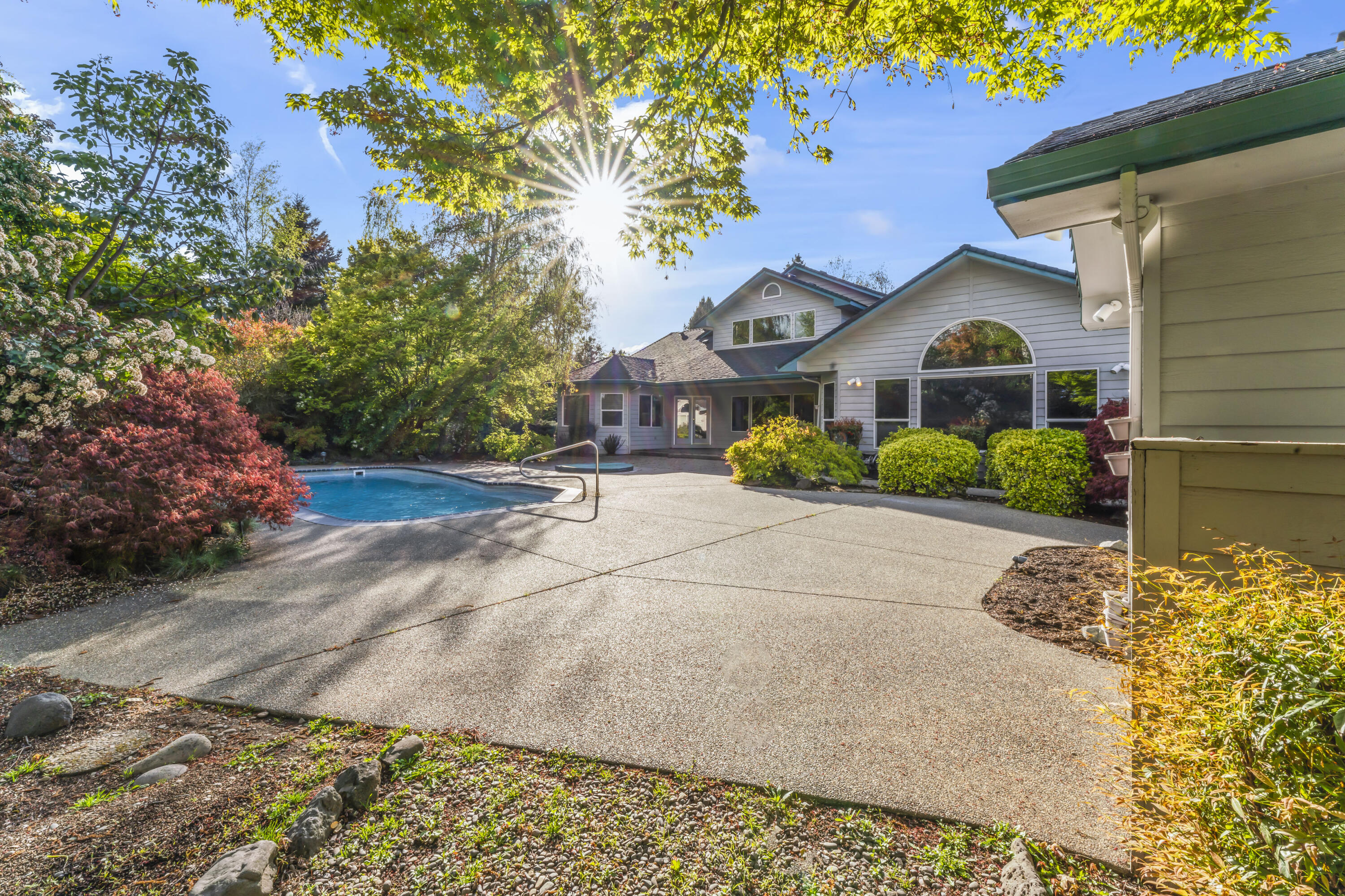 Rivercrest Subdivision - Residential