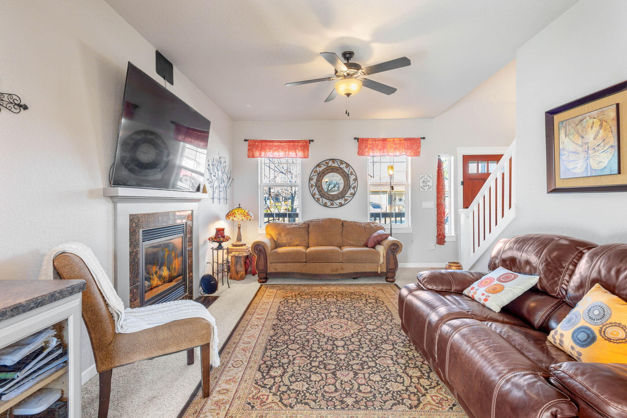 379 SE Pioneer Drive