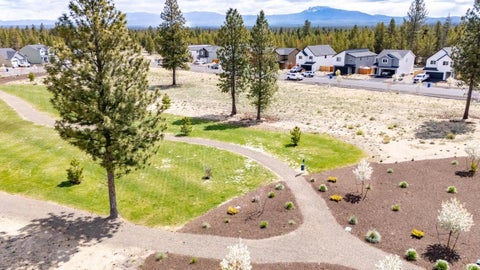 Tiny photo for 16615 Grey Pine St ST, La Pine, OR 97739 (MLS # 220221009)