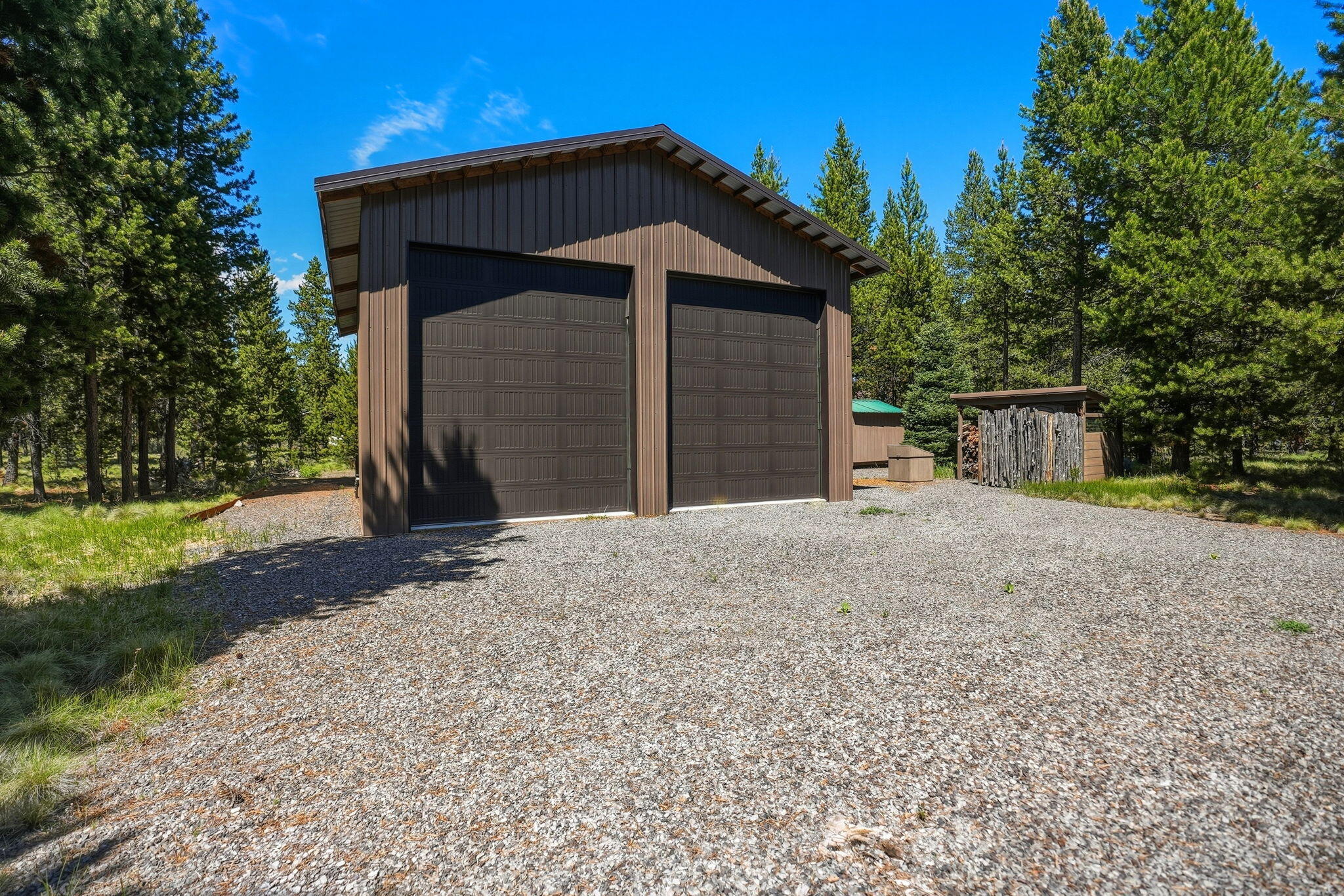 17118 Laguna Road