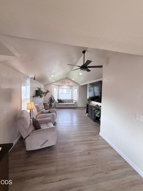 Tiny photo for 764 NW 19th Place, Redmond, OR 97756 (MLS # 220227083)
