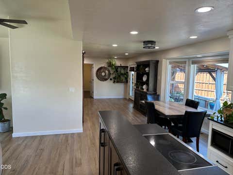 Tiny photo for 764 NW 19th Place, Redmond, OR 97756 (MLS # 220227083)