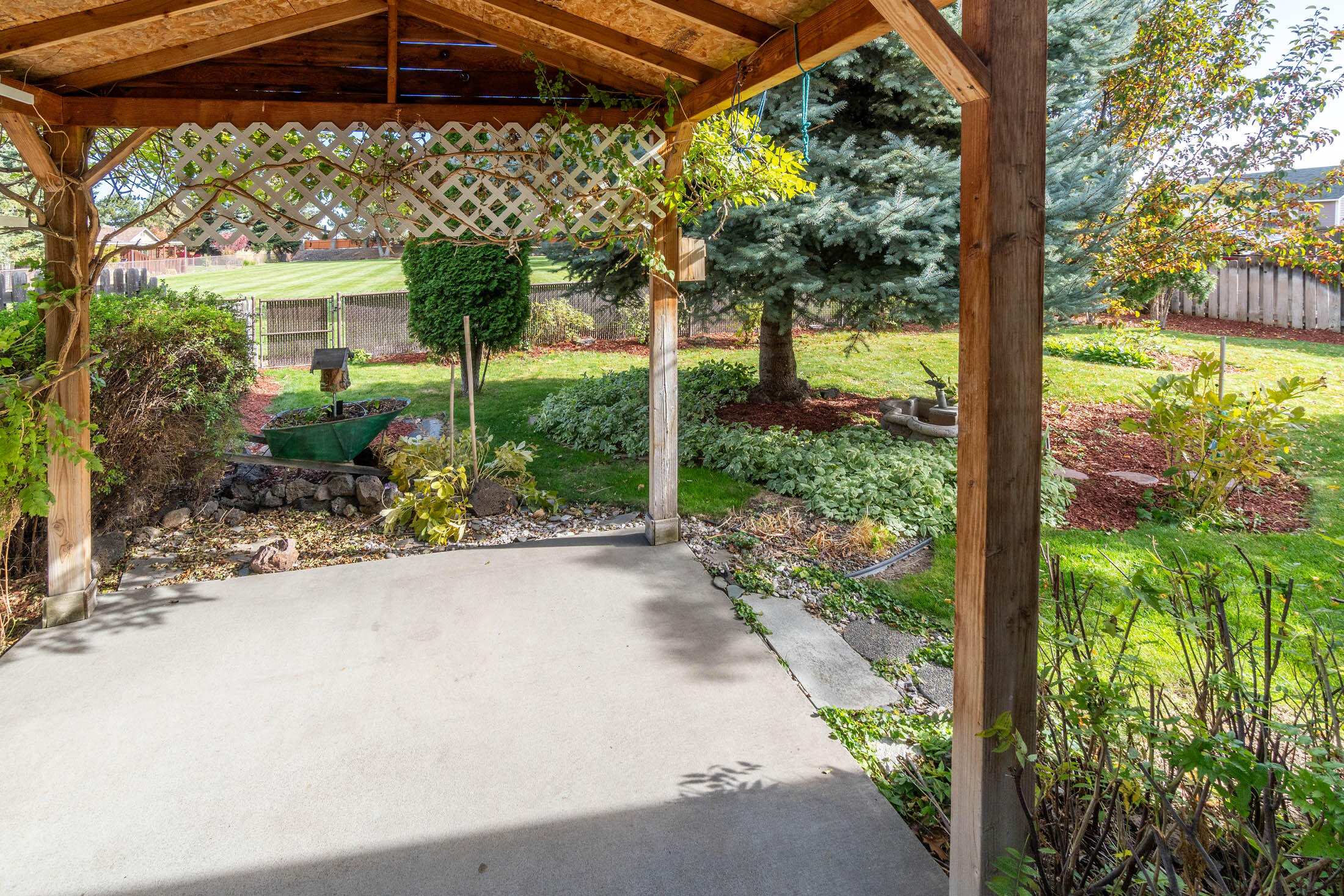 Greens At Redmond - Residential