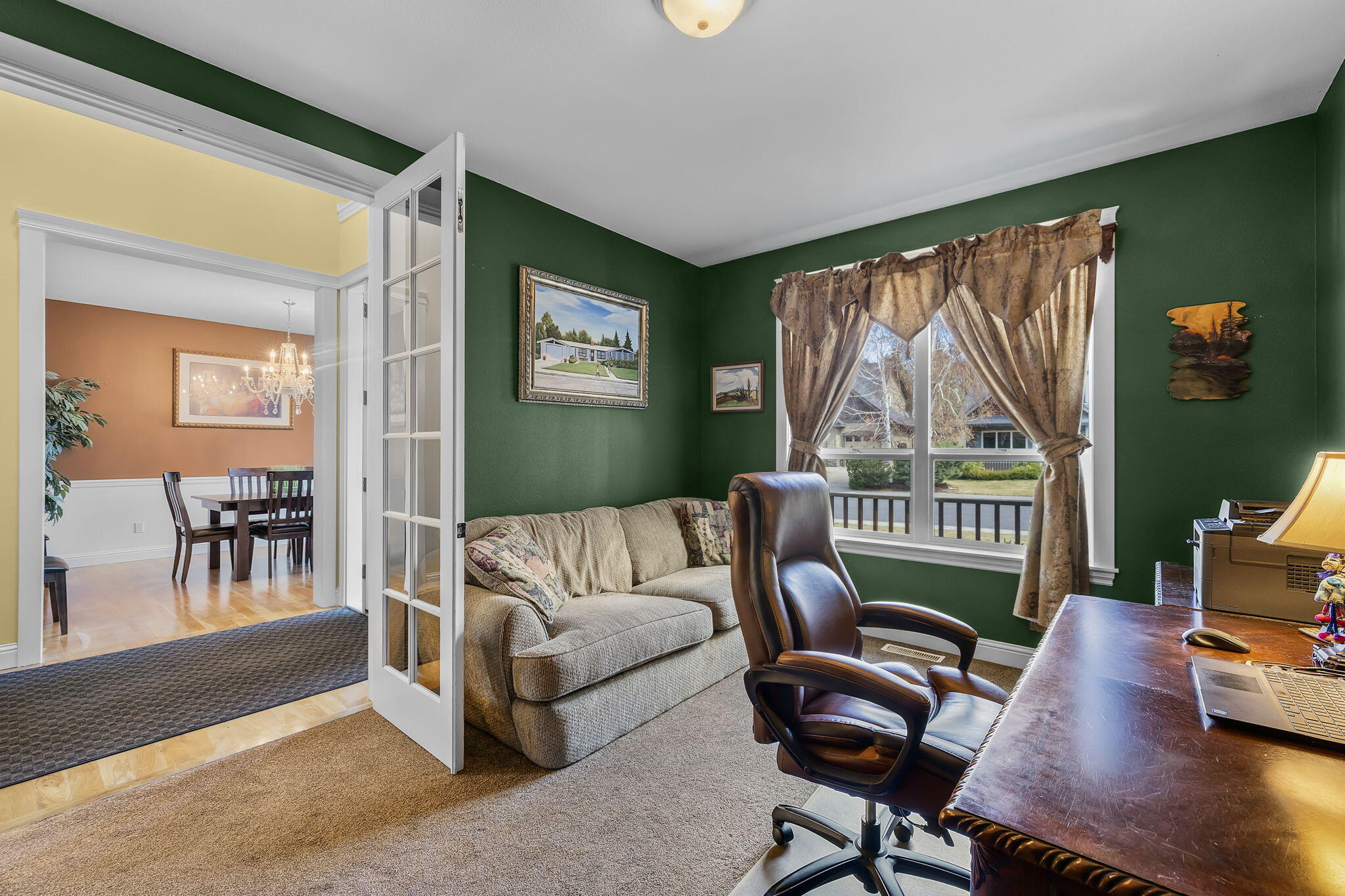 927 SE Briarwood Court