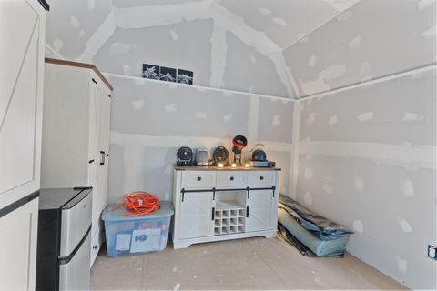 Tiny photo for 101 Three Mill Road, Selma, OR 97538 (MLS # 220212467)