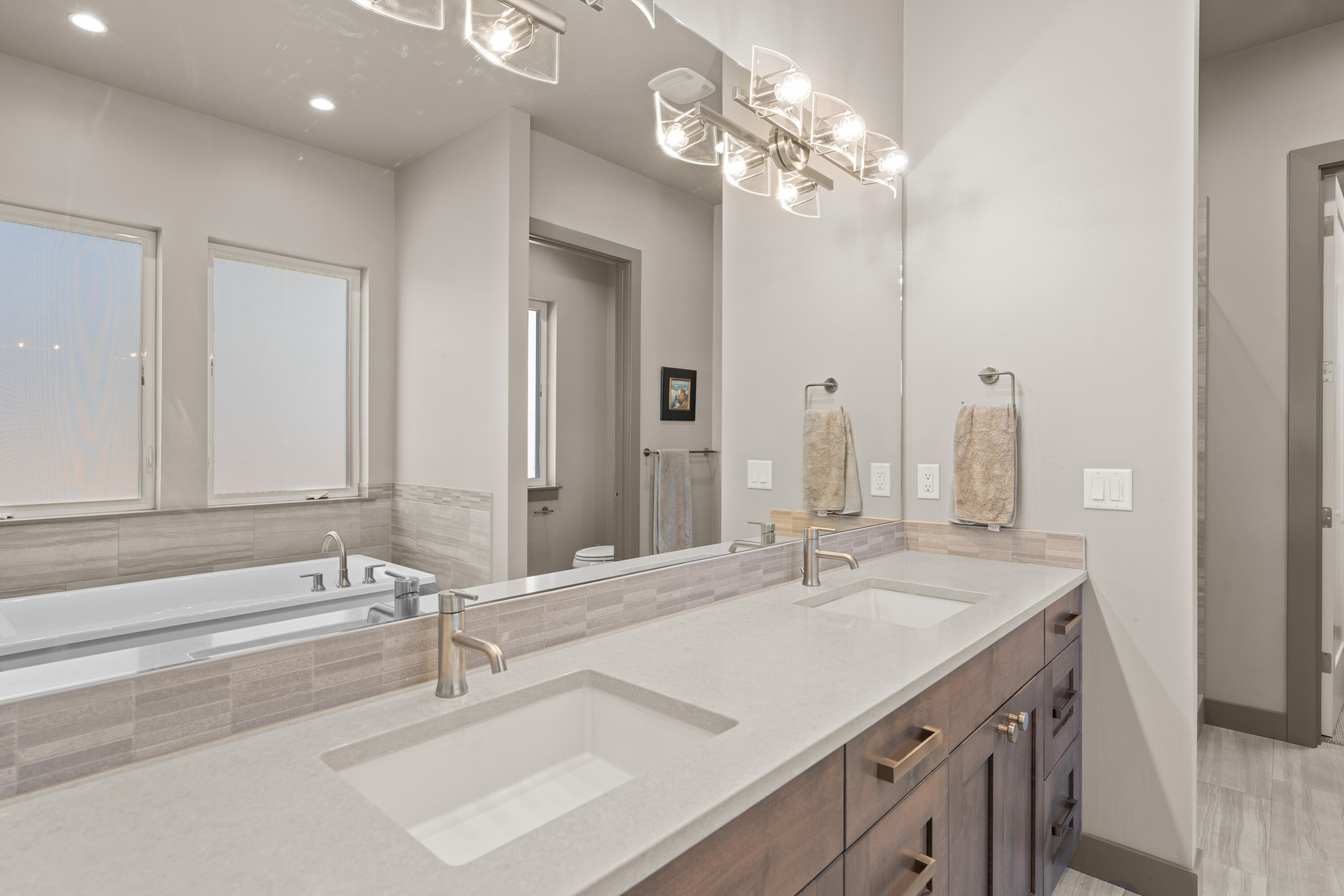 Eagle Crest - Residential