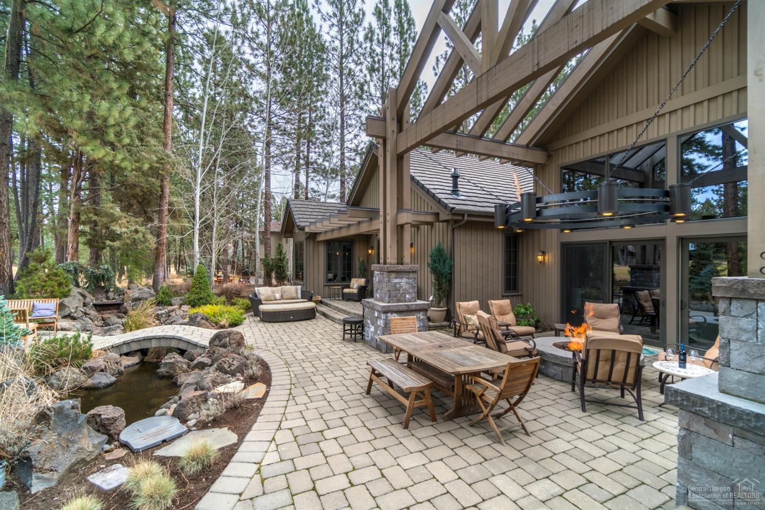 Broken Top - Residential