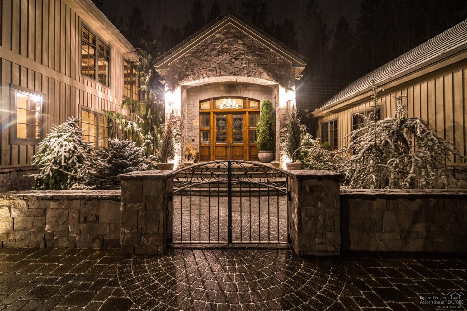 Broken Top - Residential