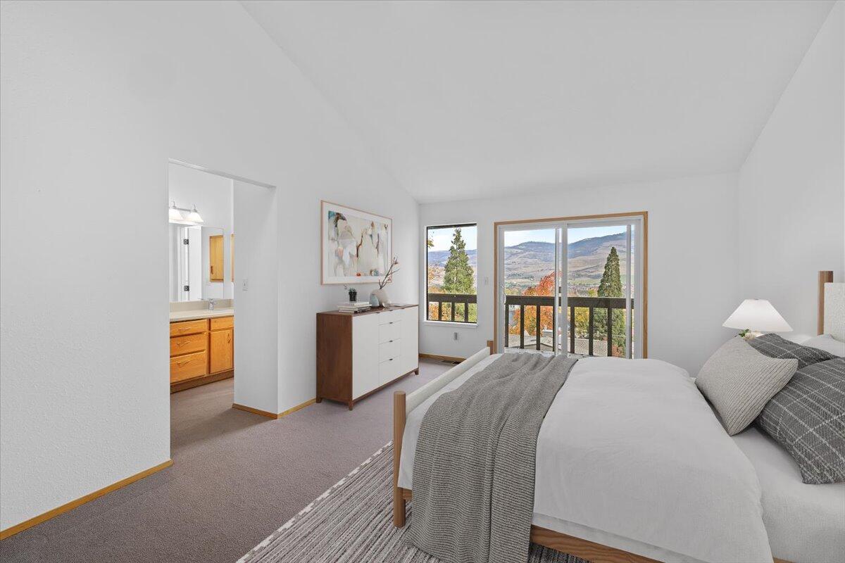 Ravenwood Townhomes - Residential