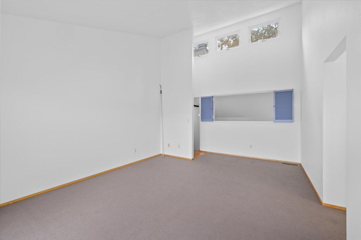 Ravenwood Townhomes - Residential