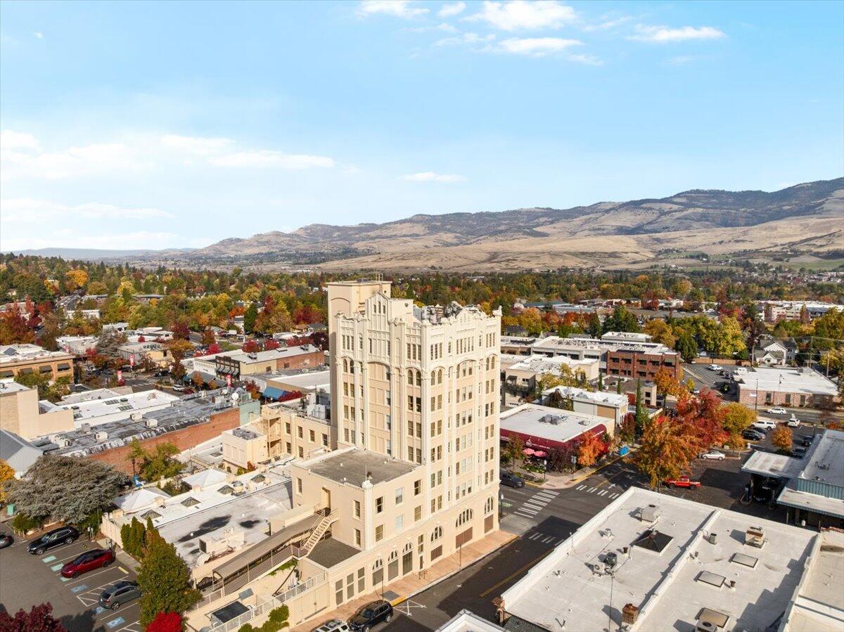 Ravenwood Townhomes - Residential