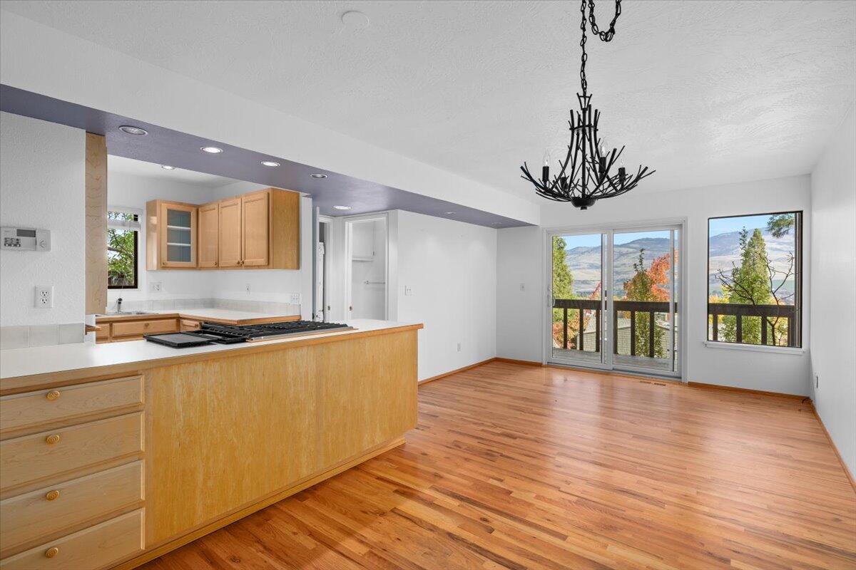 Ravenwood Townhomes - Residential