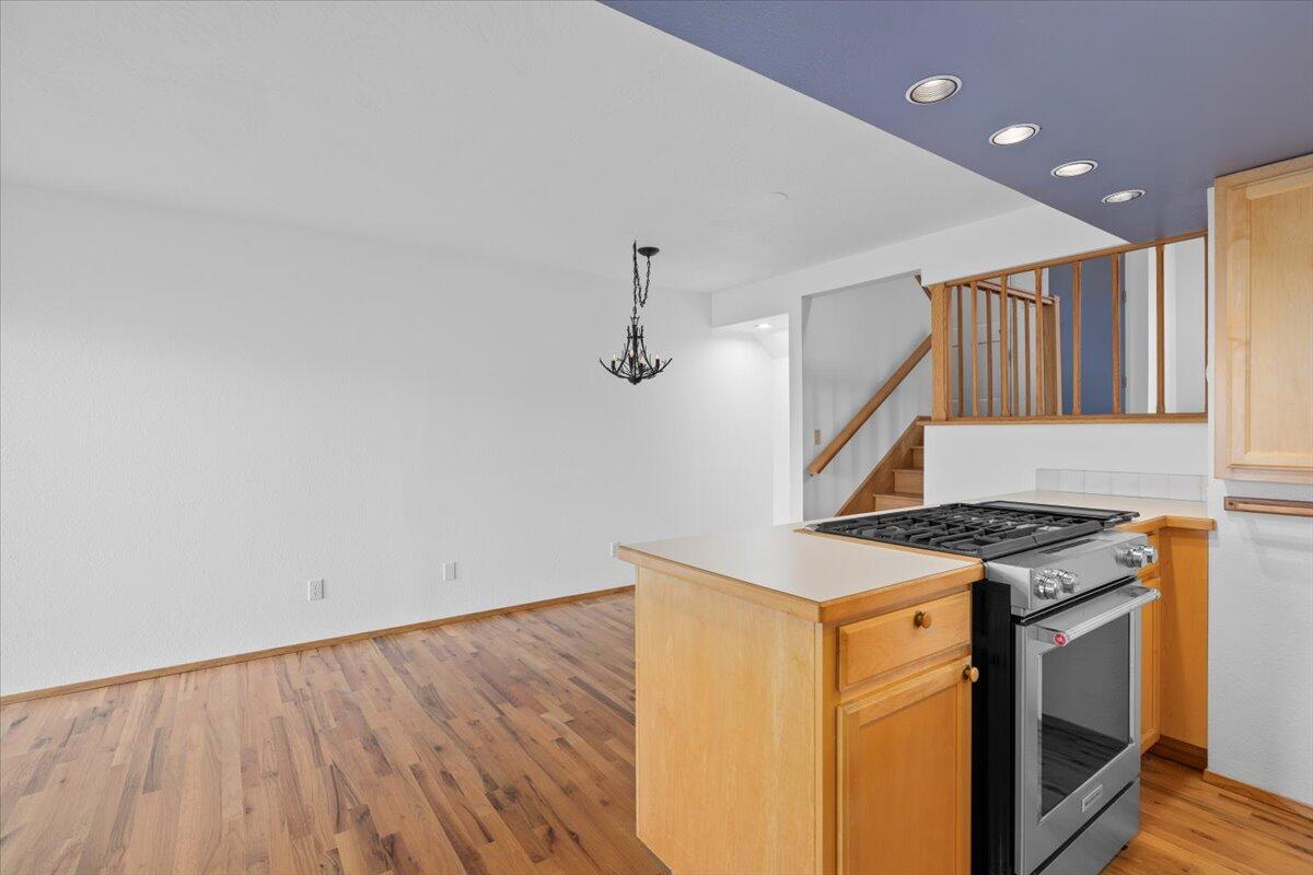 Ravenwood Townhomes - Residential