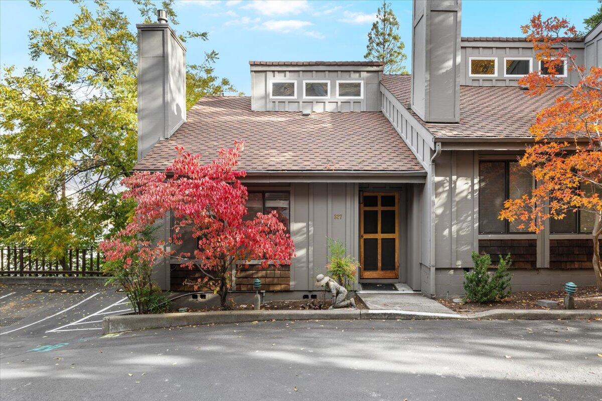 Ravenwood Townhomes - Residential