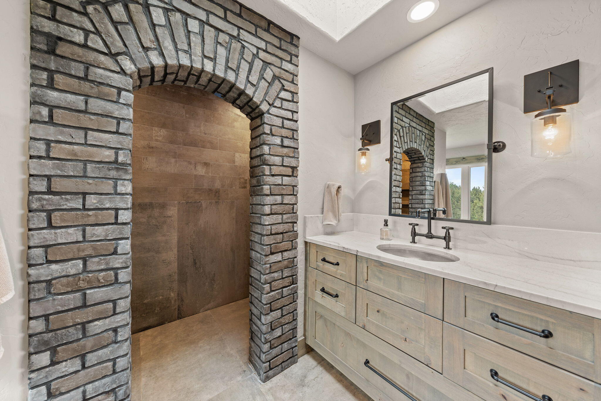 Red Cloud Ranch - Residential