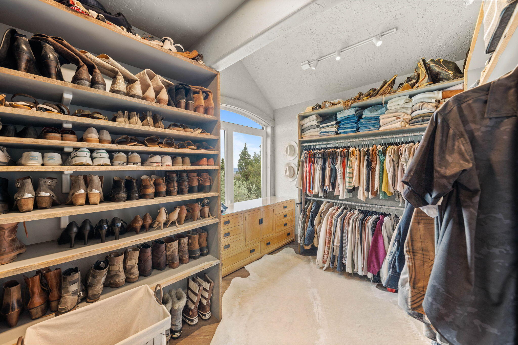 Red Cloud Ranch - Residential