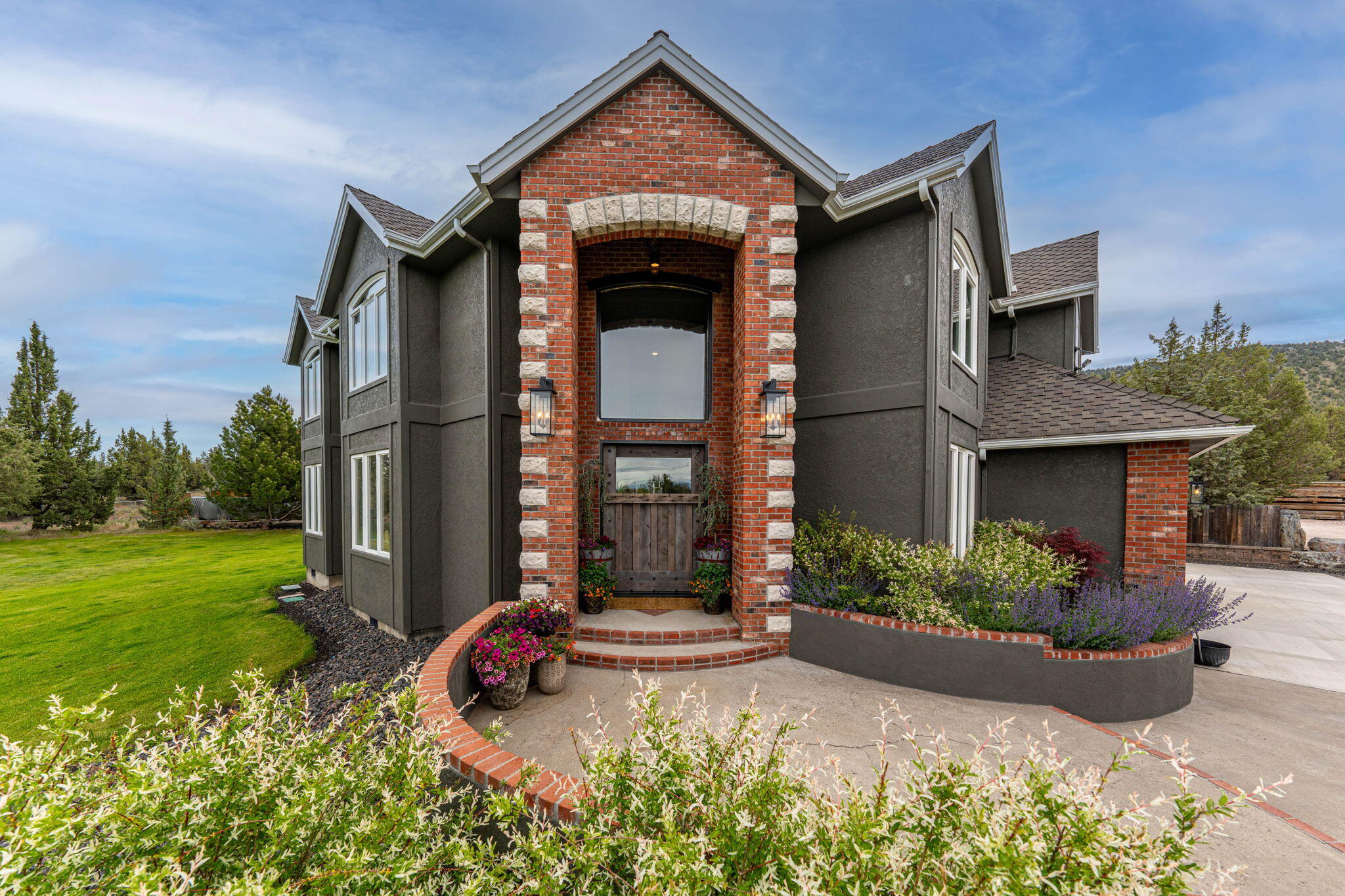 8956 Yahooskin Drive